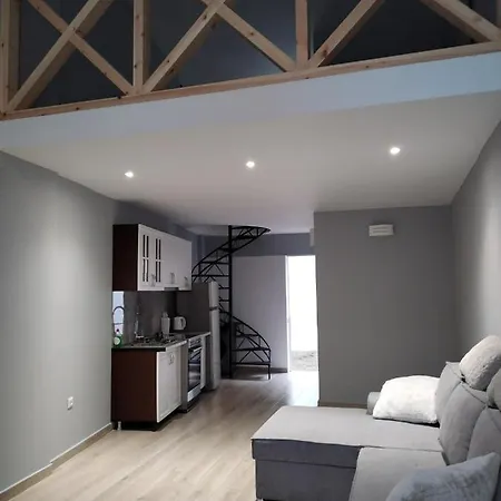 Kingsway Mezzanine *